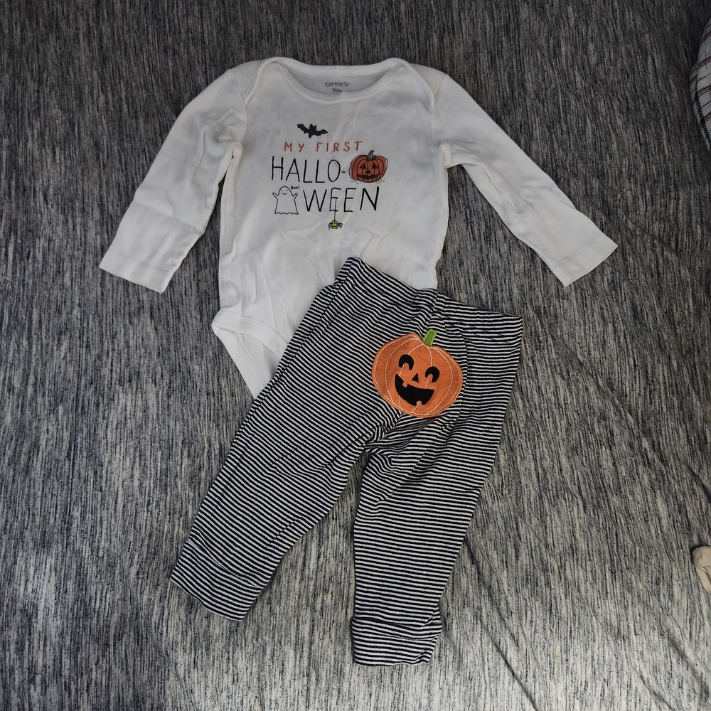 Carter's White and Black Halloween Set